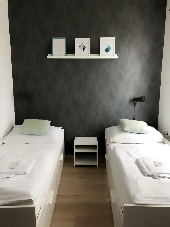 Hotel Gregor Modřice Exteriör bild